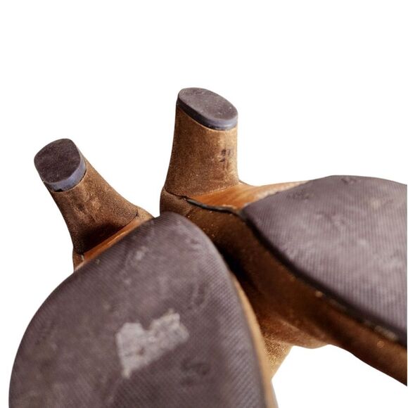 Donald J Pliner - Picture 5 of 13